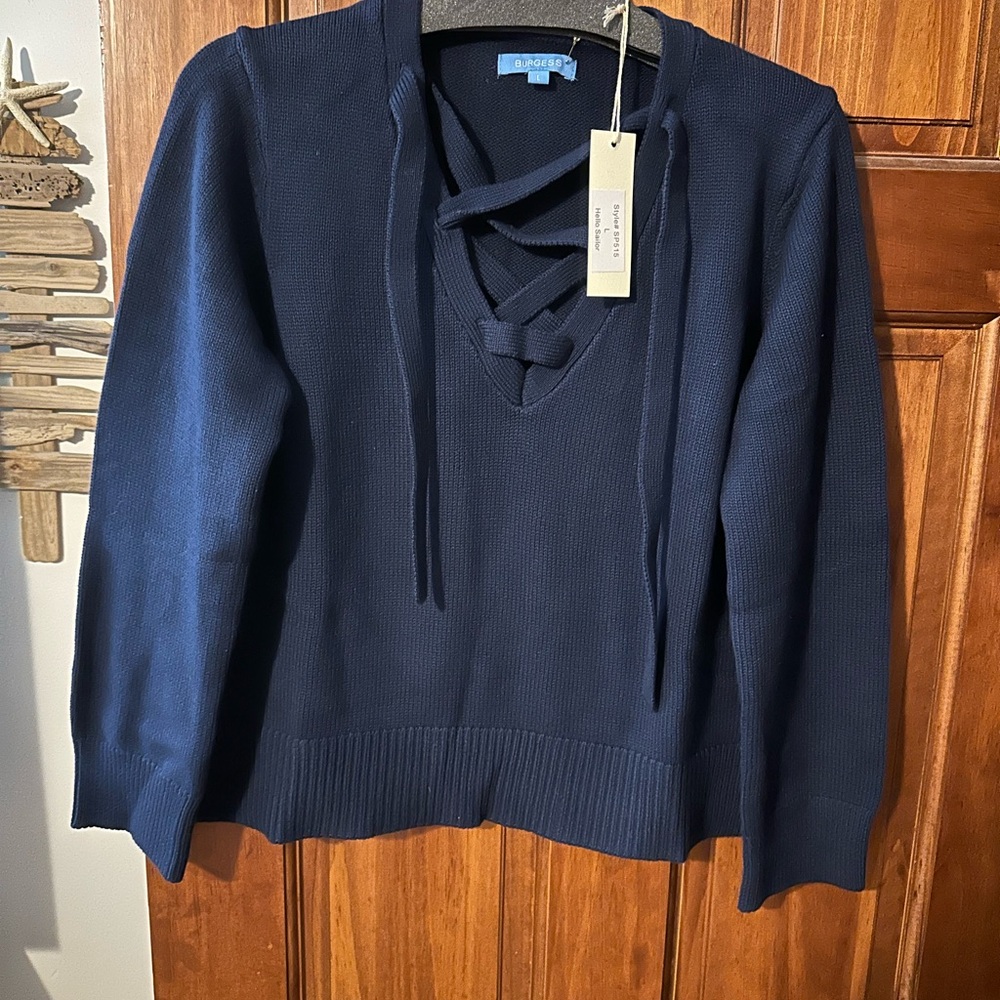 Burgess Sweater !! New with tags!! 
Size large - smoke and pet free home